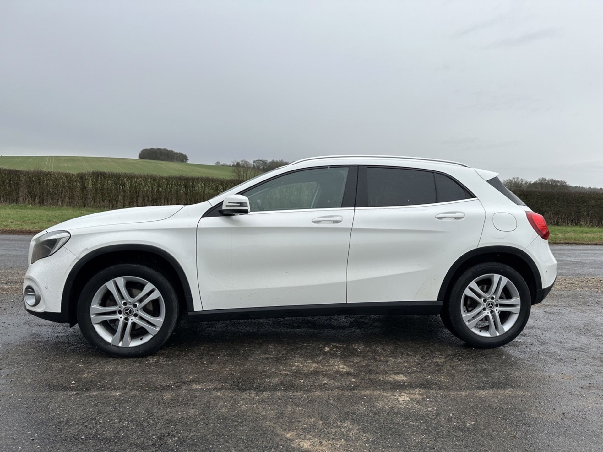MERCEDES-BENZ GLA 200d “Automatic” Sport Executive 5dr - (2019 Model) *HIGH SPEC* 79k Miles Only - Image 8 of 24