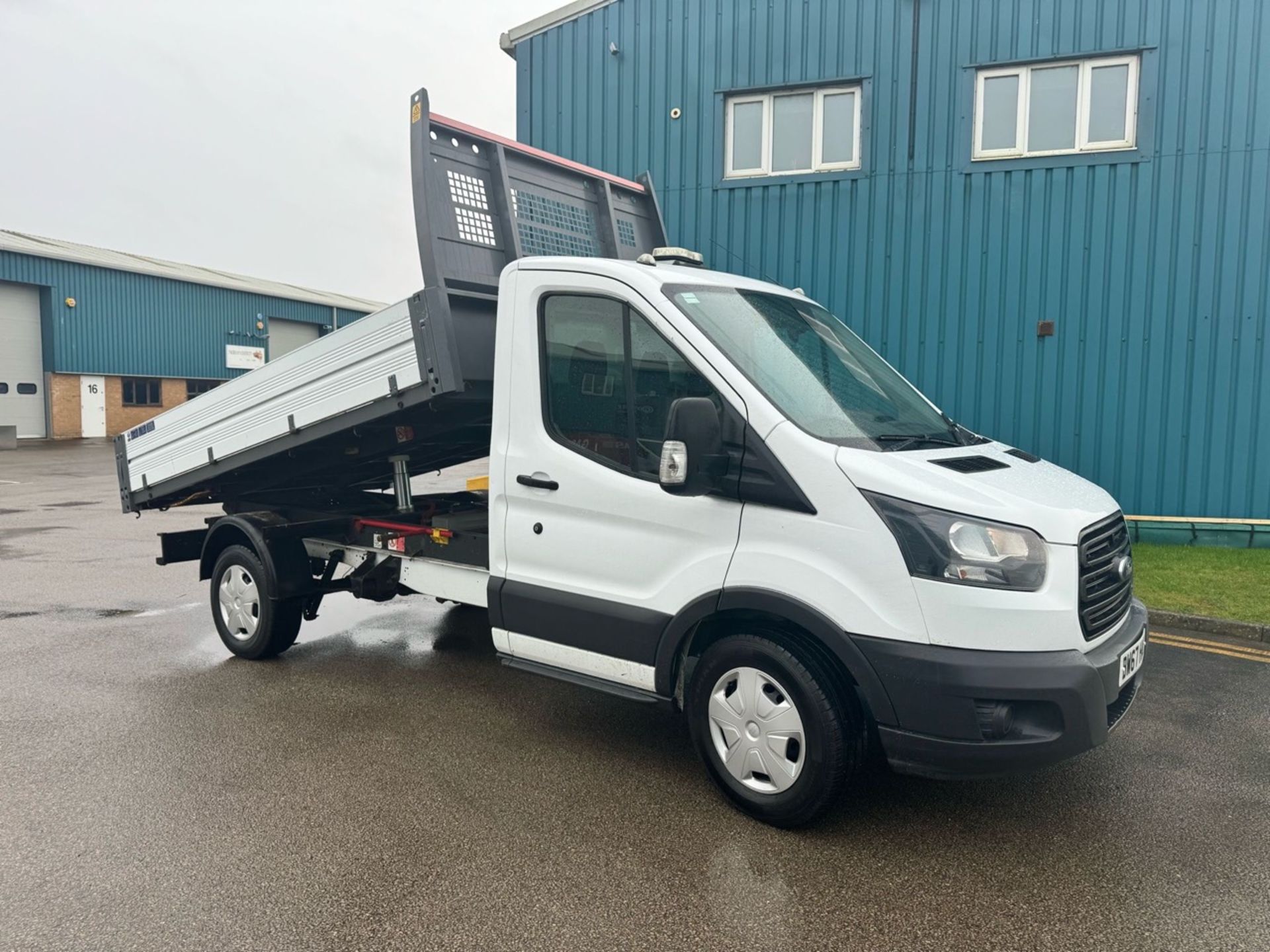 FORD TRANSIT 350 130 2.0TDCI “ ONE STOP TIPPER” -2018 Year - 94k miles Only - Service History Print - Image 5 of 11