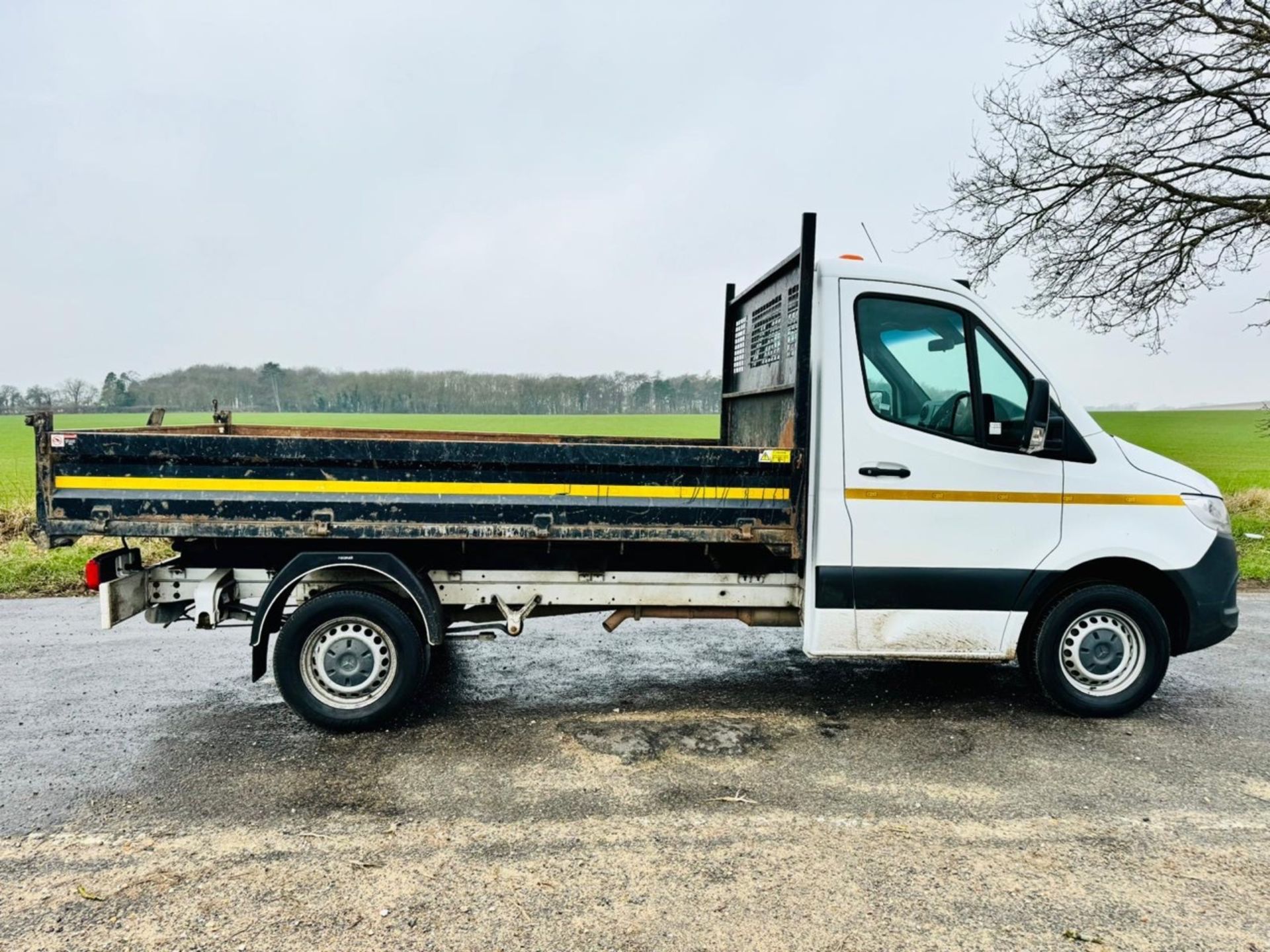 Mercedes-benz Sprinter 314CDI RWD Tipper *AUTOMATIC* (2020 20 Reg) 65k miles Only -1 Owner -SH Print - Image 2 of 19