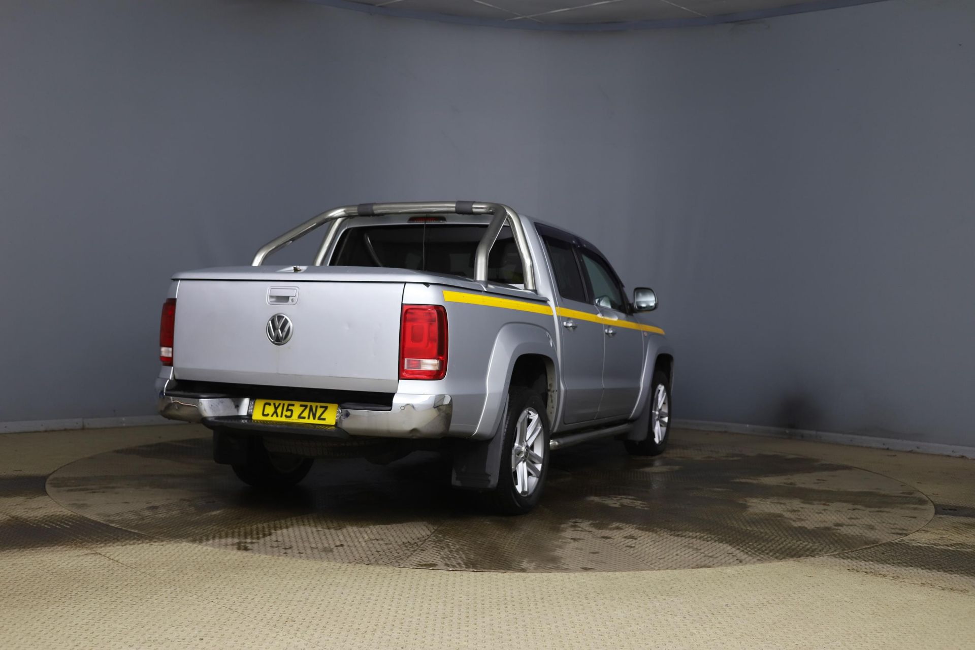 VOLKSWAGEN AMAROK D/Cab Pick Up Highline 2.0 BiTDI- Automatic - Diesel - 2.0 - Pick Up Body - Image 4 of 12