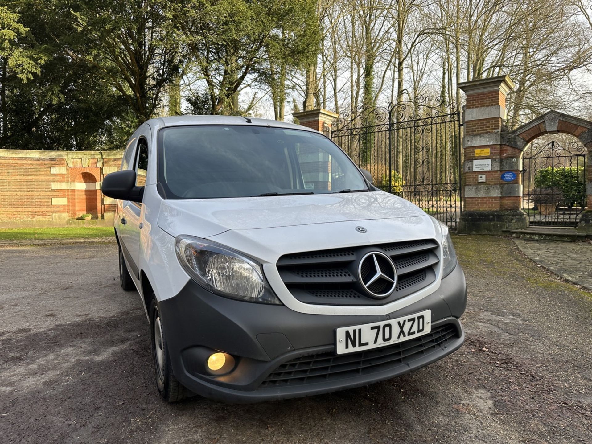 Mercedes Benz CITAN 109CDI (2021 Model) LWB - 86K Miles Only - Service History Print - 1 Owner - Image 2 of 13