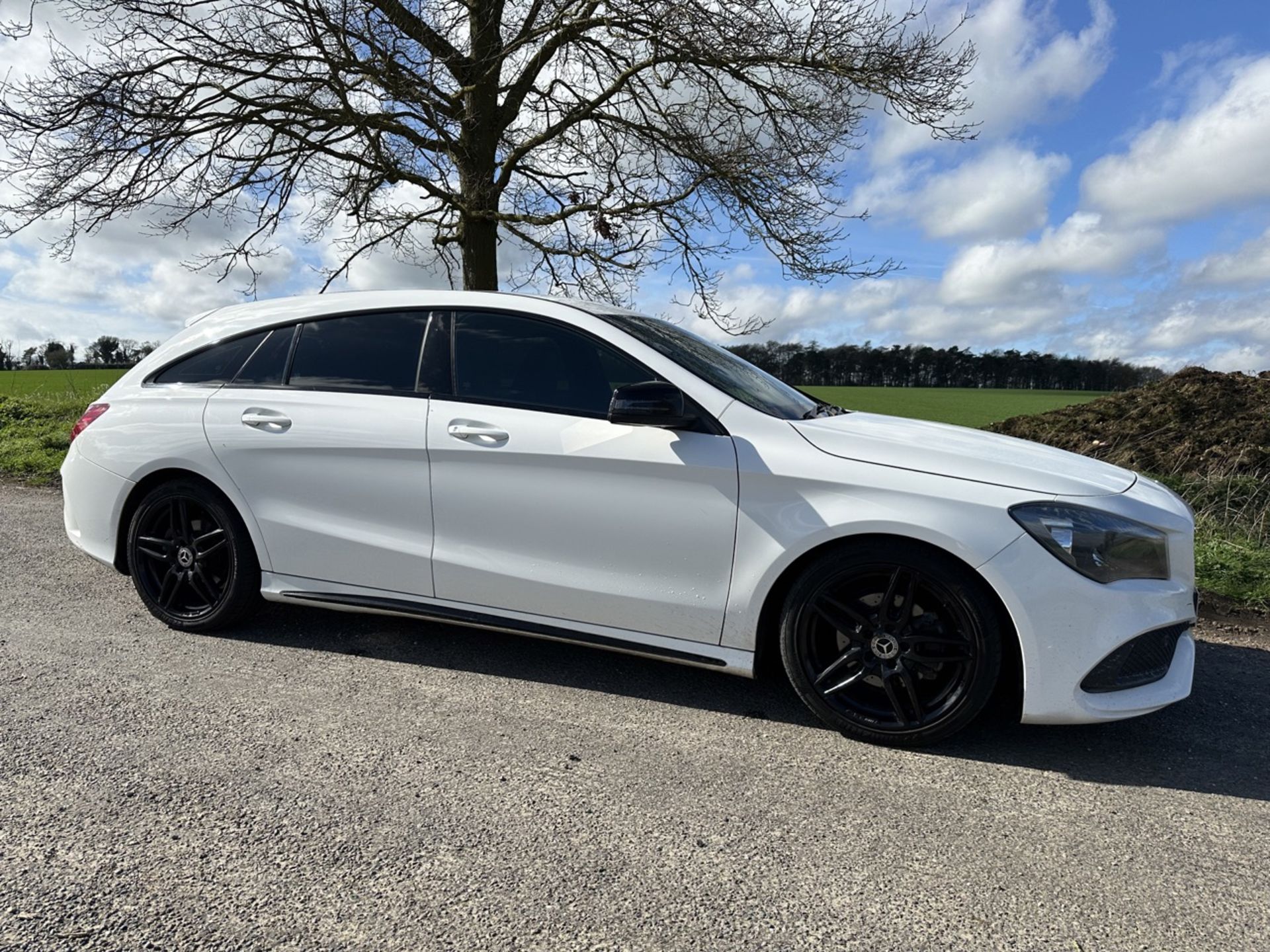 (RESERVE MET)MERCEDES-BENZ CLA CLA 180 AMG Line 5dr - Petrol - 2018 - Estate ONLY 30K MILES - Bild 8 aus 28