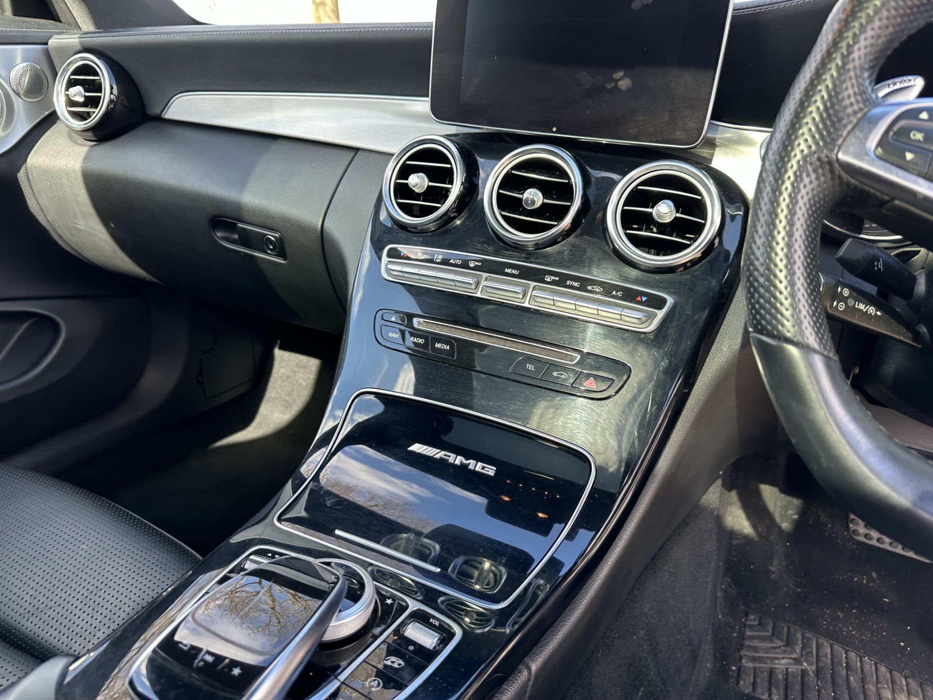 MERCEDES-BENZ C CLASS C63 Premium 2dr Auto - 2019 Model - Petrol - 59K miles - Coupe - SH PRINT - Image 33 of 34