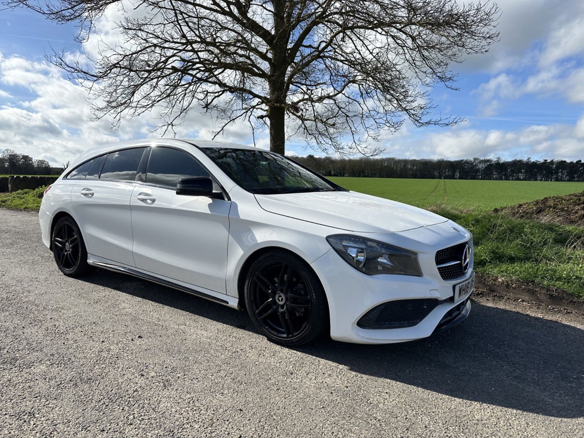 (RESERVE MET)MERCEDES-BENZ CLA CLA 180 AMG Line 5dr - Petrol - 2018 - Estate ONLY 30K MILES - Image 2 of 28