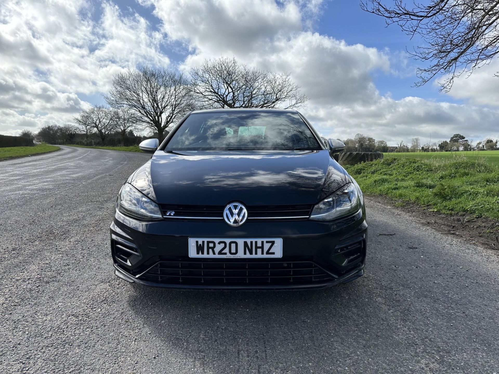 (RESERVE MET) Volkswagen Golf R Tsi 4Motion Tsi 300 DSG Bluemotion 2020 Model - 25k Miles - Image 2 of 29