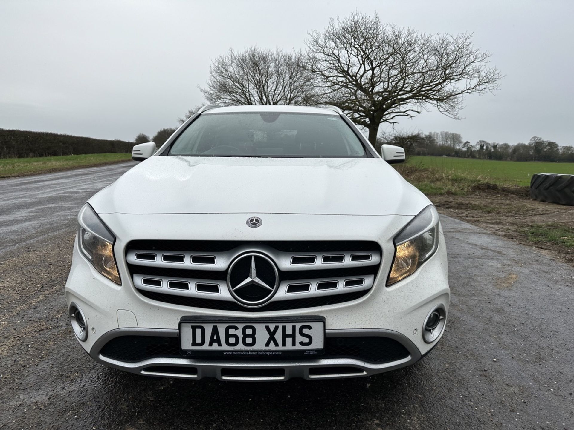 MERCEDES GLA 200d AUTO "SPORT EXECUTIVE" 2019 MODEL - LEATHER - LOW MILES - AIR CON - Image 4 of 17