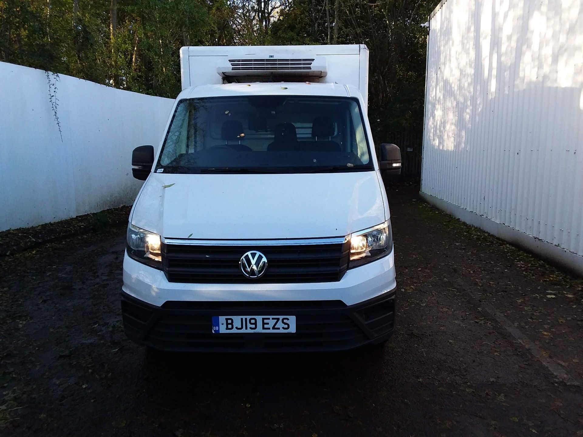 VOLKSWAGEN CRAFTER 2.0TDI (140) LWB FRIDGE / FREEZER BOX VAN - 19 REG - 1 OWNER - Image 3 of 12