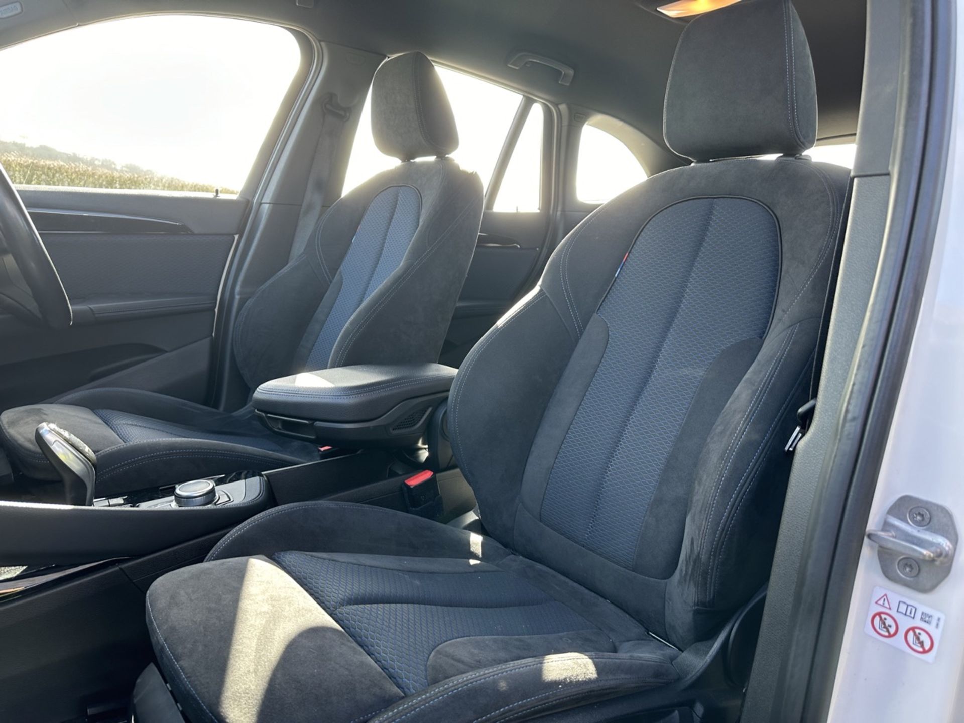 BMW X1 Xdrive20i M Sport Auto 20i - 2018 - 16.5k MILES ONLY - M SPORT Seats/badging - Bild 23 aus 38