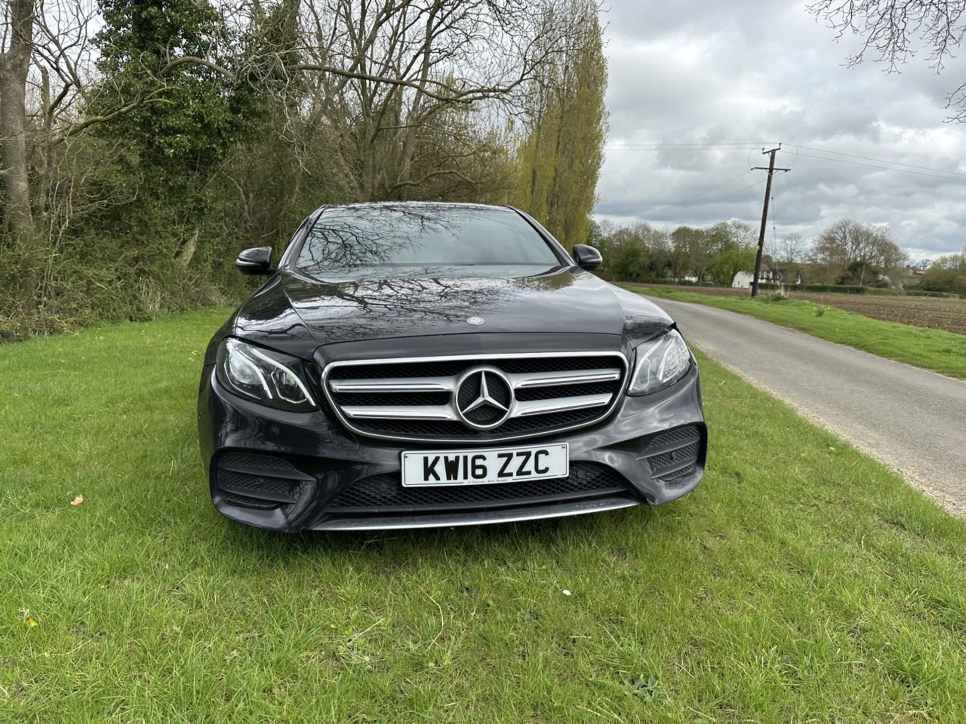 MERCEDES-BENZ E CLASS E220d AMG Line Premium- Automatic - Diesel -Saloon - 91k Miles 2016 - Image 3 of 20