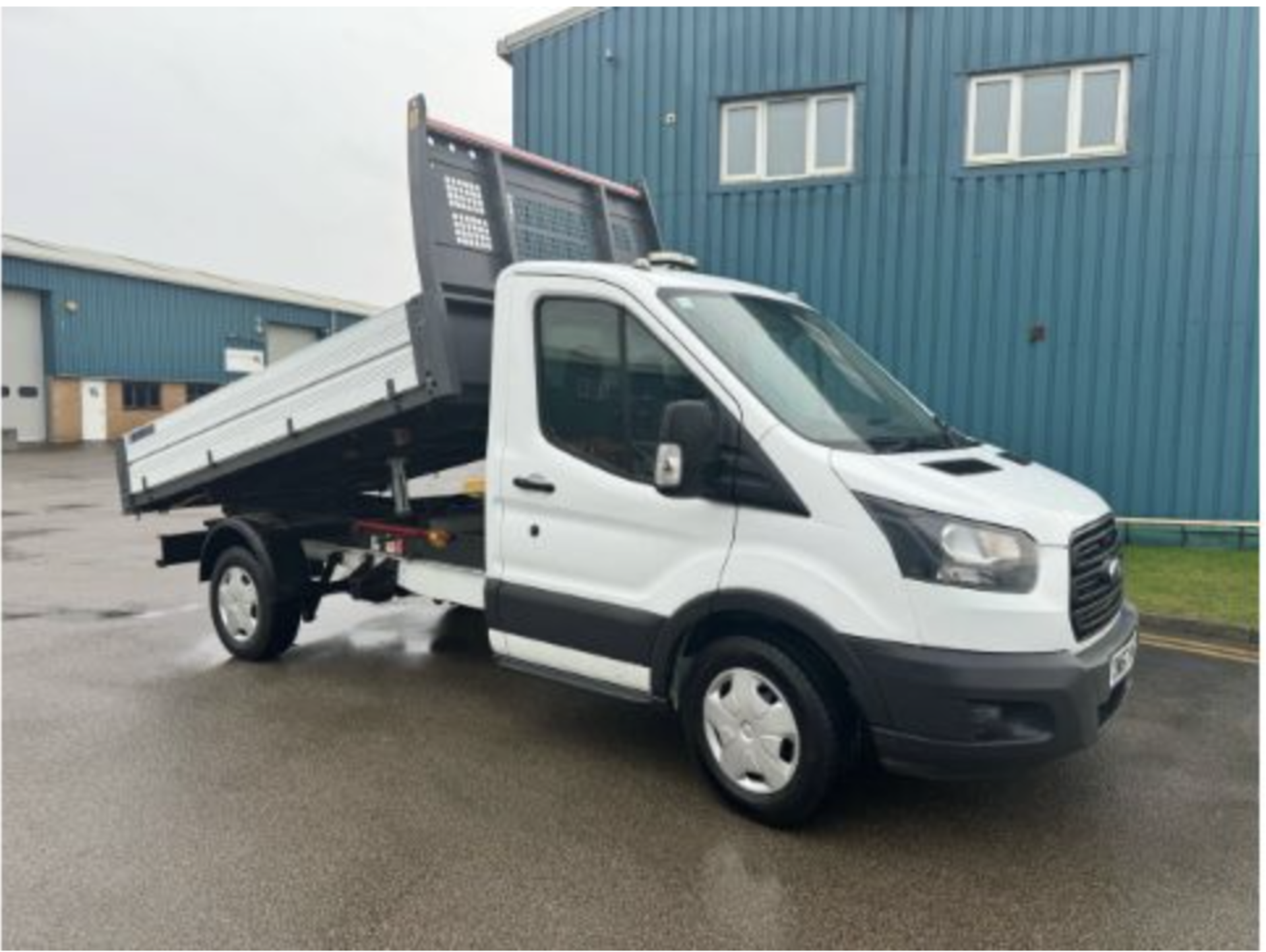 FORD TRANSIT 2.0 TIPPER130ps 'One Stop' Tipper - Manual - Diesel - 2.0 - Tipper Body 94.6k miles - Image 2 of 11