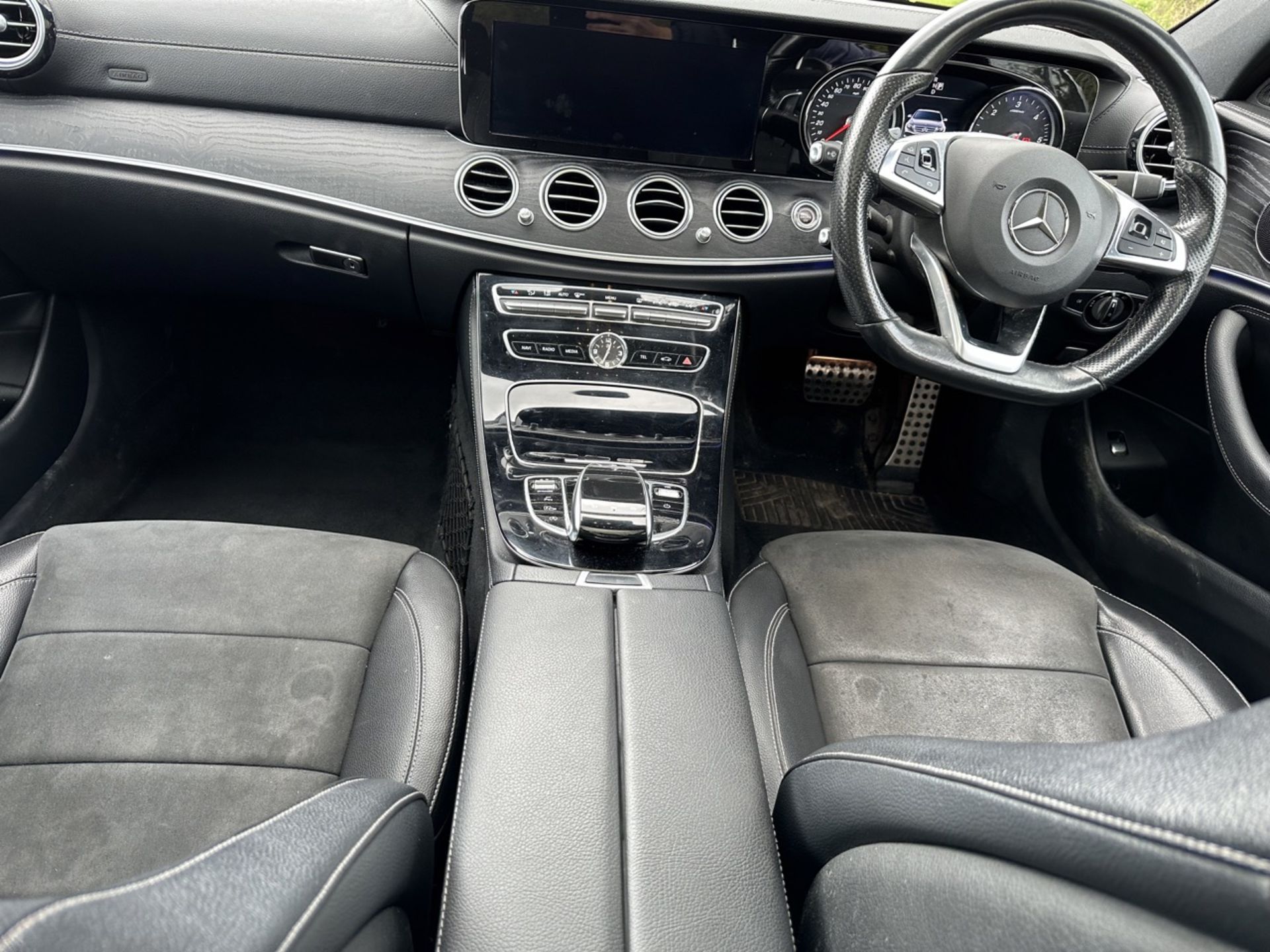 MERCEDES-BENZ E CLASS E220d AMG Line Premium- Automatic - Diesel -Saloon - 91k Miles 2016 - Image 11 of 20