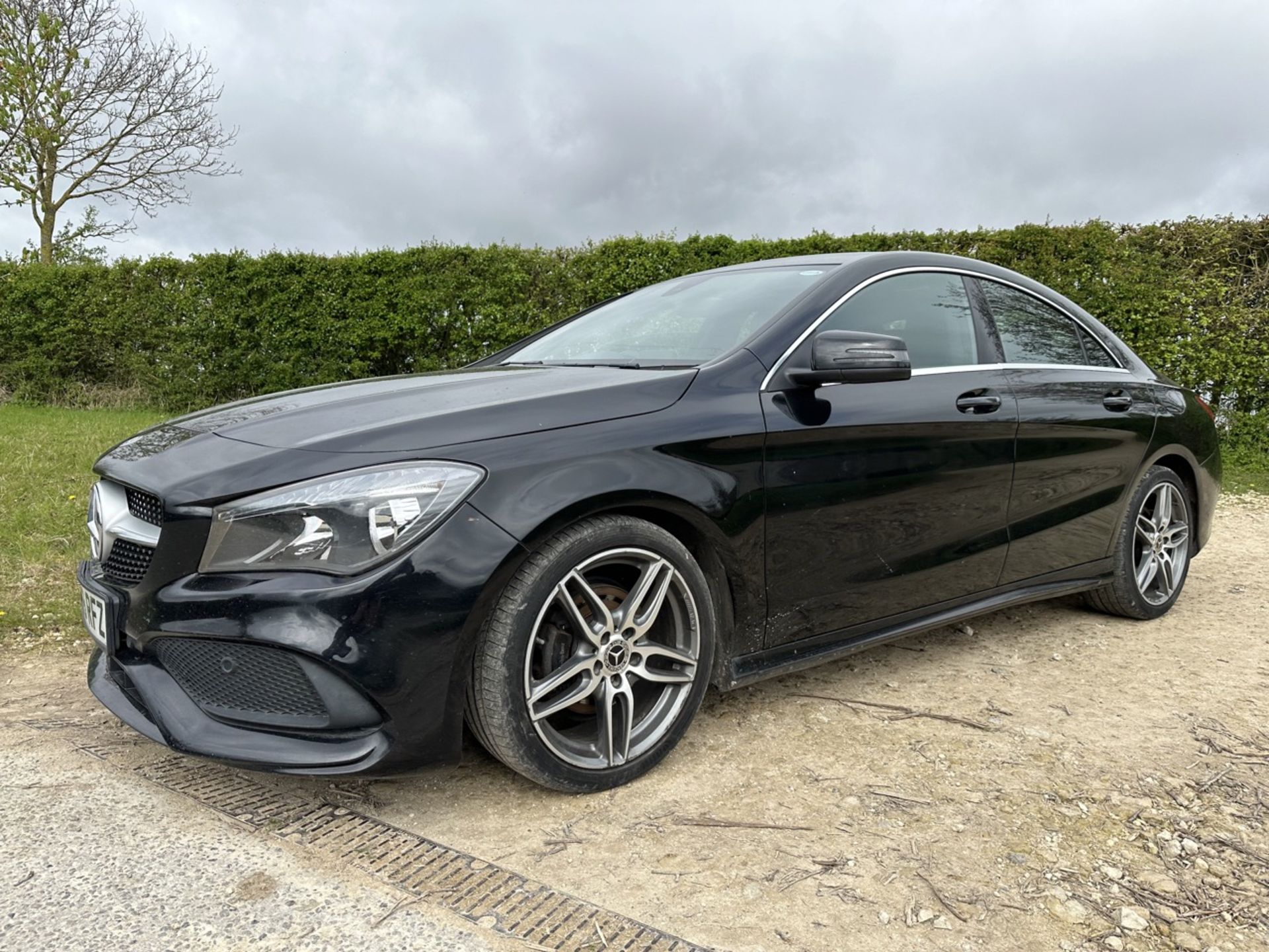 MERCEDES-BENZ CLA CLA 180 AMG Line 4dr (2019 Model) 37.5k Miles - Bild 2 aus 9