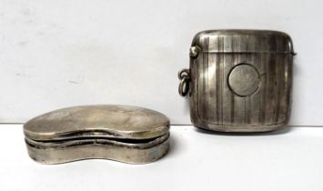 Birmingham silver engine turned 1928 Vespa case together with a silver kidney shaped pill box (2)