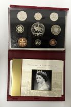 2002 Deluxe United Kingdom red cased coin set