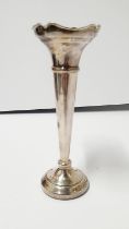 Birmingham 1972 weighted silver bud vase