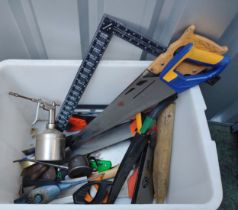 Collection of various tools including saws and squares etc. (Qty)