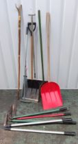 Collection of gardening shears and shovels etc. (Qty)