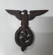 Large cast iron Nazi party Eagle and laurel reef car or pole end, 19cm across by 17cm tall