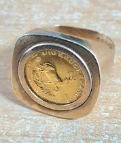 Hallmarked 9ct yellow gold coin ring holding a 1/10th Krugerand, 10.8 grams size P