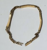 Unusual solid long-link 9ct gold bracelet, 9 grams 22cm long