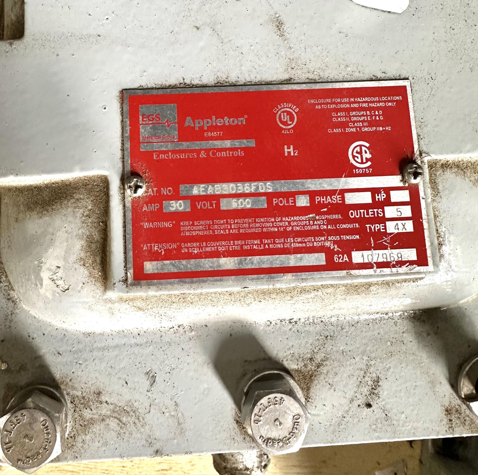 Used Explosion Proof H2 hydrogen rated Switches w/ 5 outlets. - Image 3 of 5