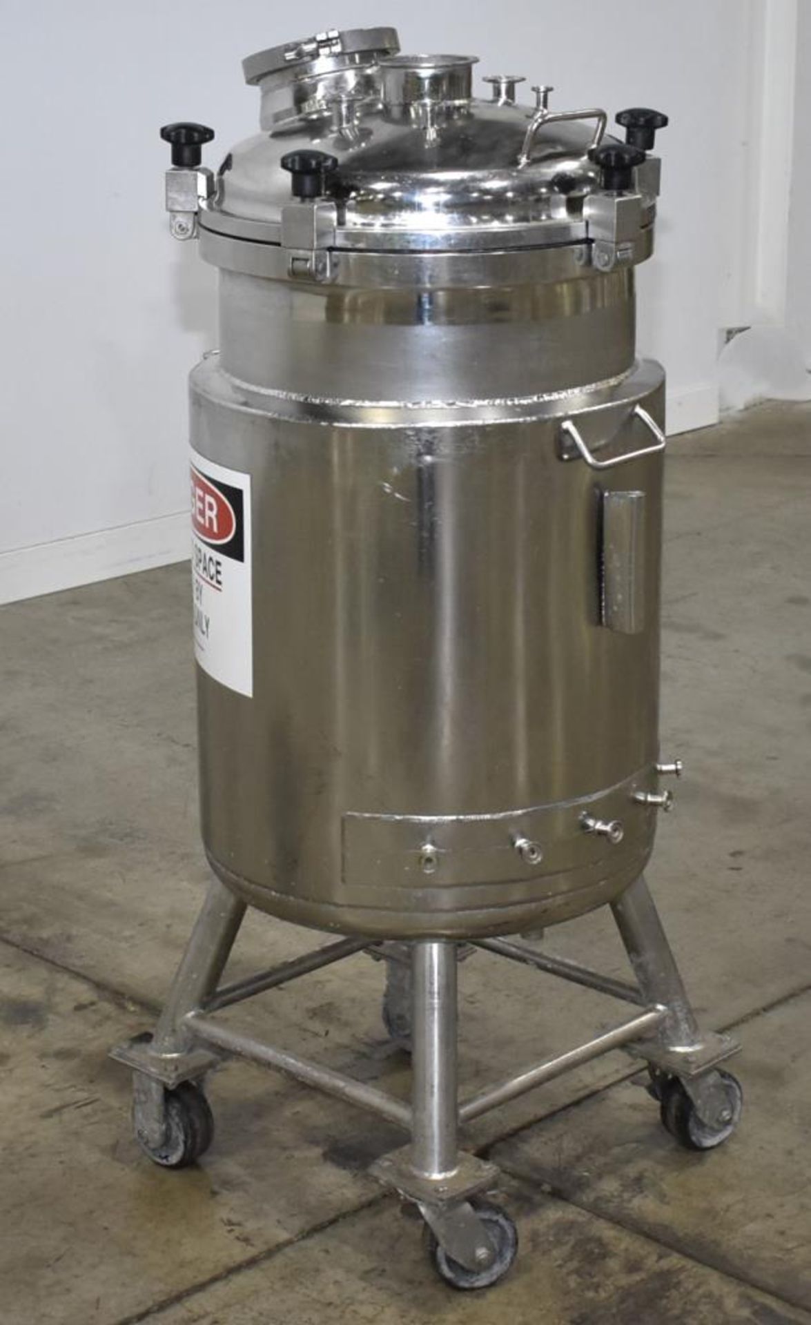 Used- Alloy Products 30 Gallon Pressure Vessel / Mix Tank, Stainless Steel, Vertical. - Image 3 of 13