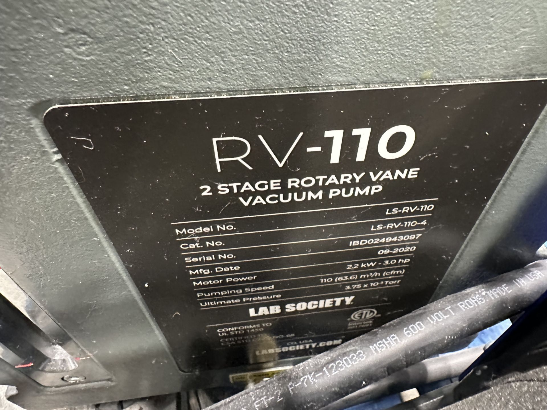 Lot of (4) Used Lab Society 2 Stage RV Vacuum Pumps LS-RV-10 & (8) BVV RV Vacuum Pumps BVVPS21.2 - Image 2 of 8