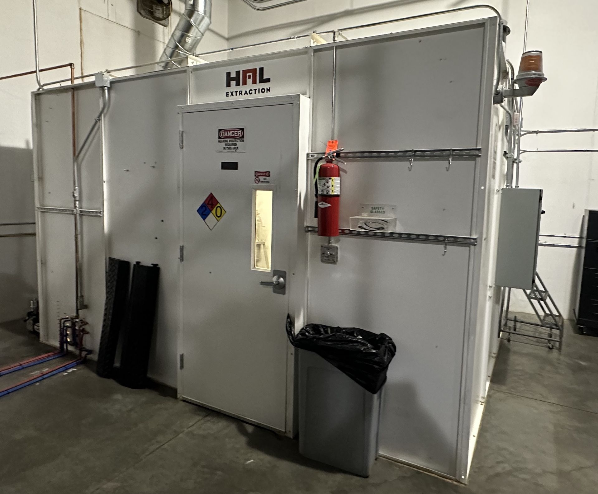Used HAL C1D1 12' x 20' x 10' Extraction Booth. Model 120U w/ Fire Suppression System - Image 2 of 25