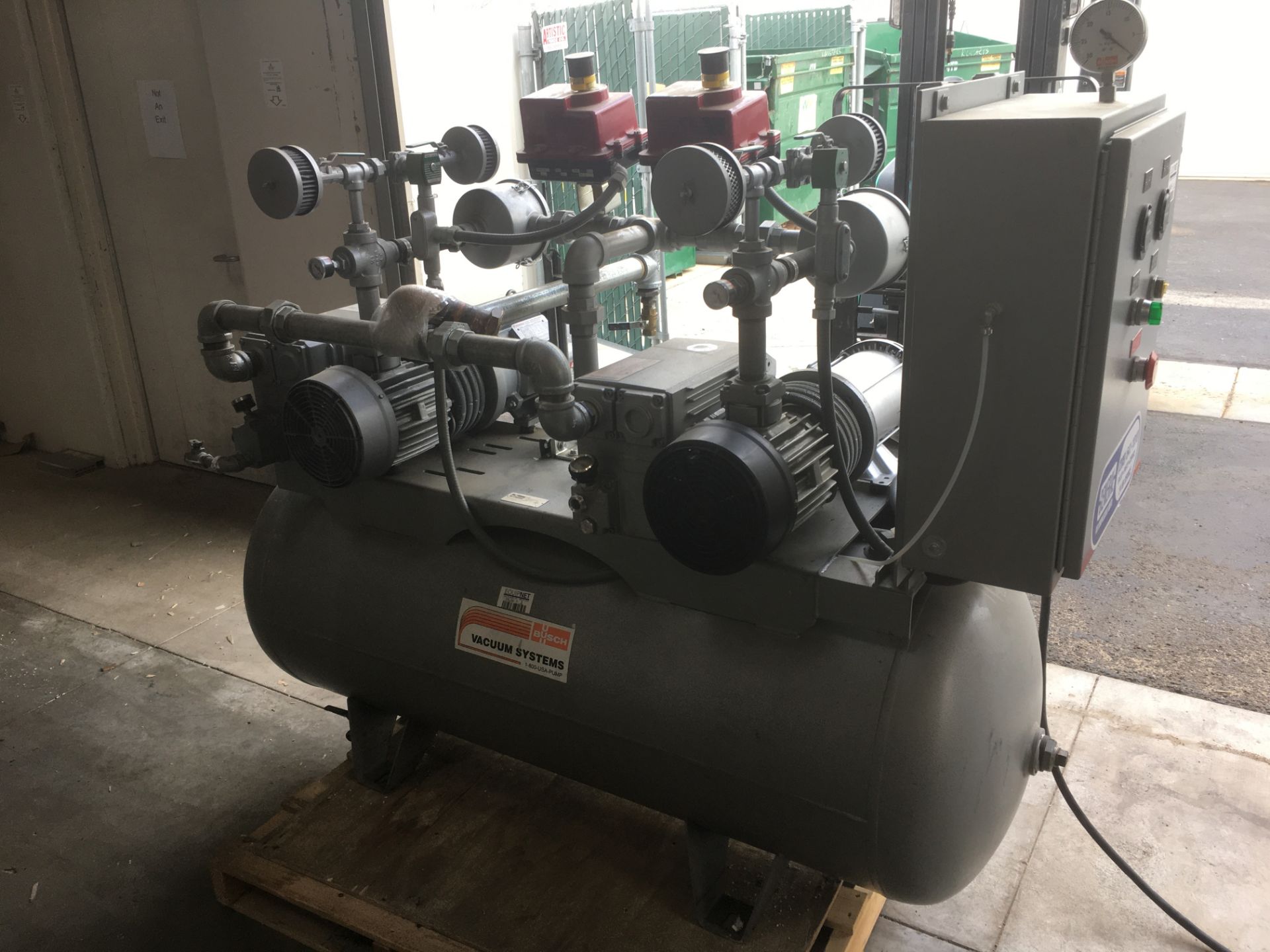 Used BuschTwo-Stage Reciprocating Vacuum pump, System w/ Receiver tank mounted. - Image 4 of 9