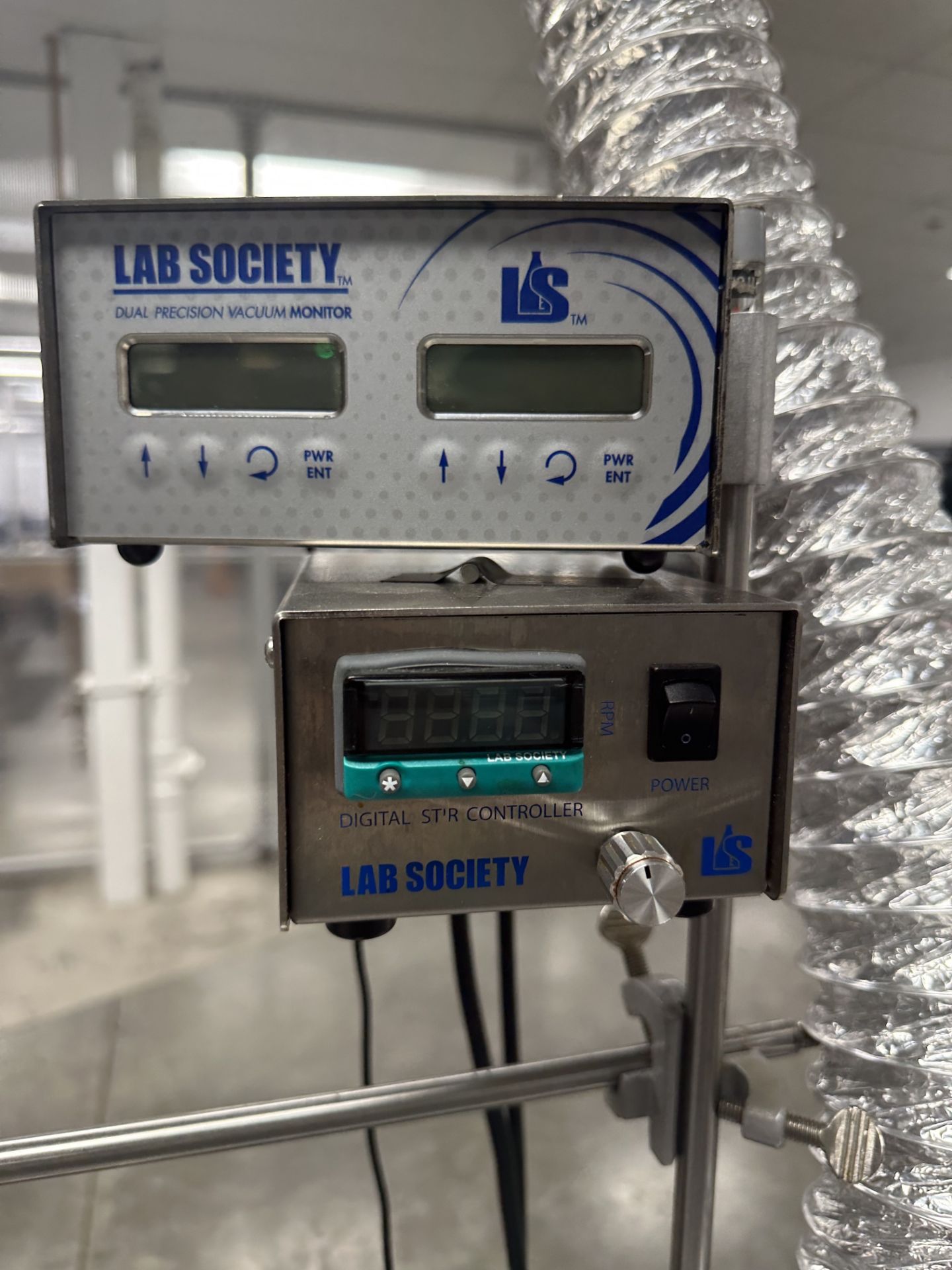 Used Lab Society 10L Short Path System. 10 L Full Bore w/ Julabo Model 200F & Labconco Cold Trap - Image 5 of 18