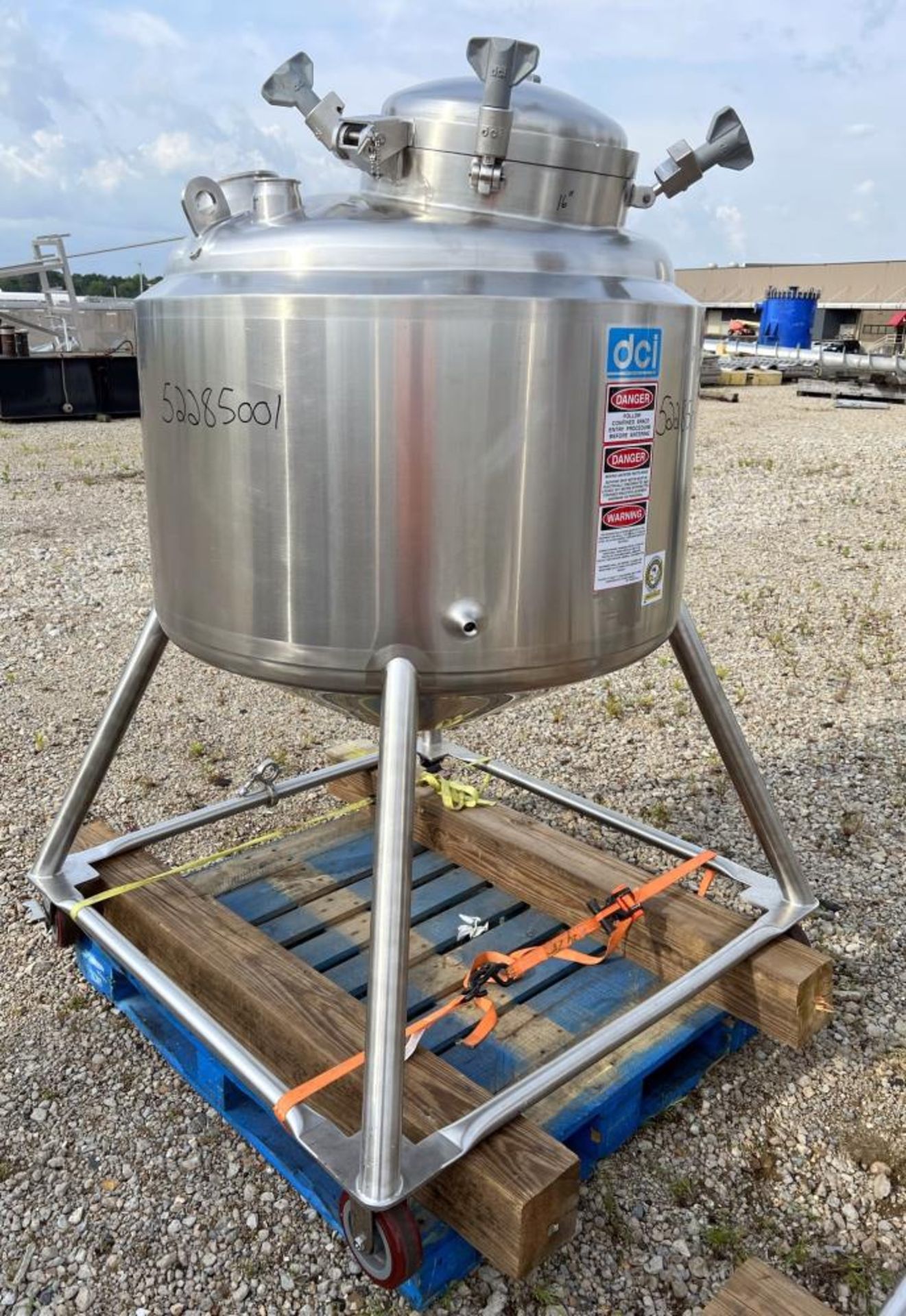 Lot of (2) Used- DCI Reactors, 120 Gallon / 454 Liter Capacity, 316L Stainless Steel, Vertical. - Image 2 of 23