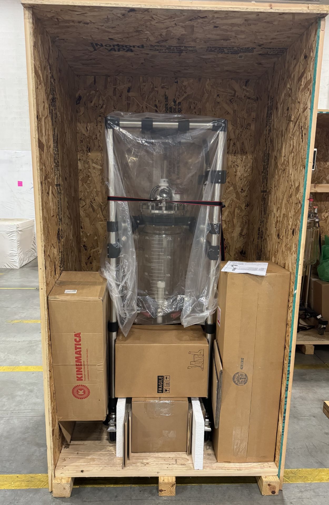 New/Unused Cascade Sciences 20 L Filter Reactor Package. Model 20 L Reactor