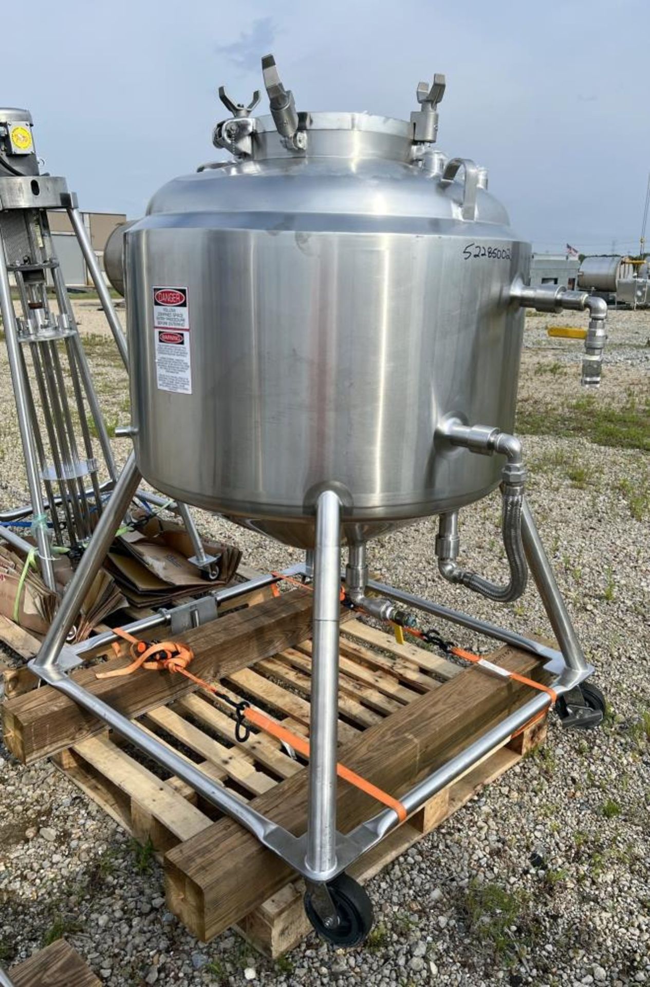 Lot of (2) Used- DCI Reactors, 120 Gallon / 454 Liter Capacity, 316L Stainless Steel, Vertical. - Image 16 of 23