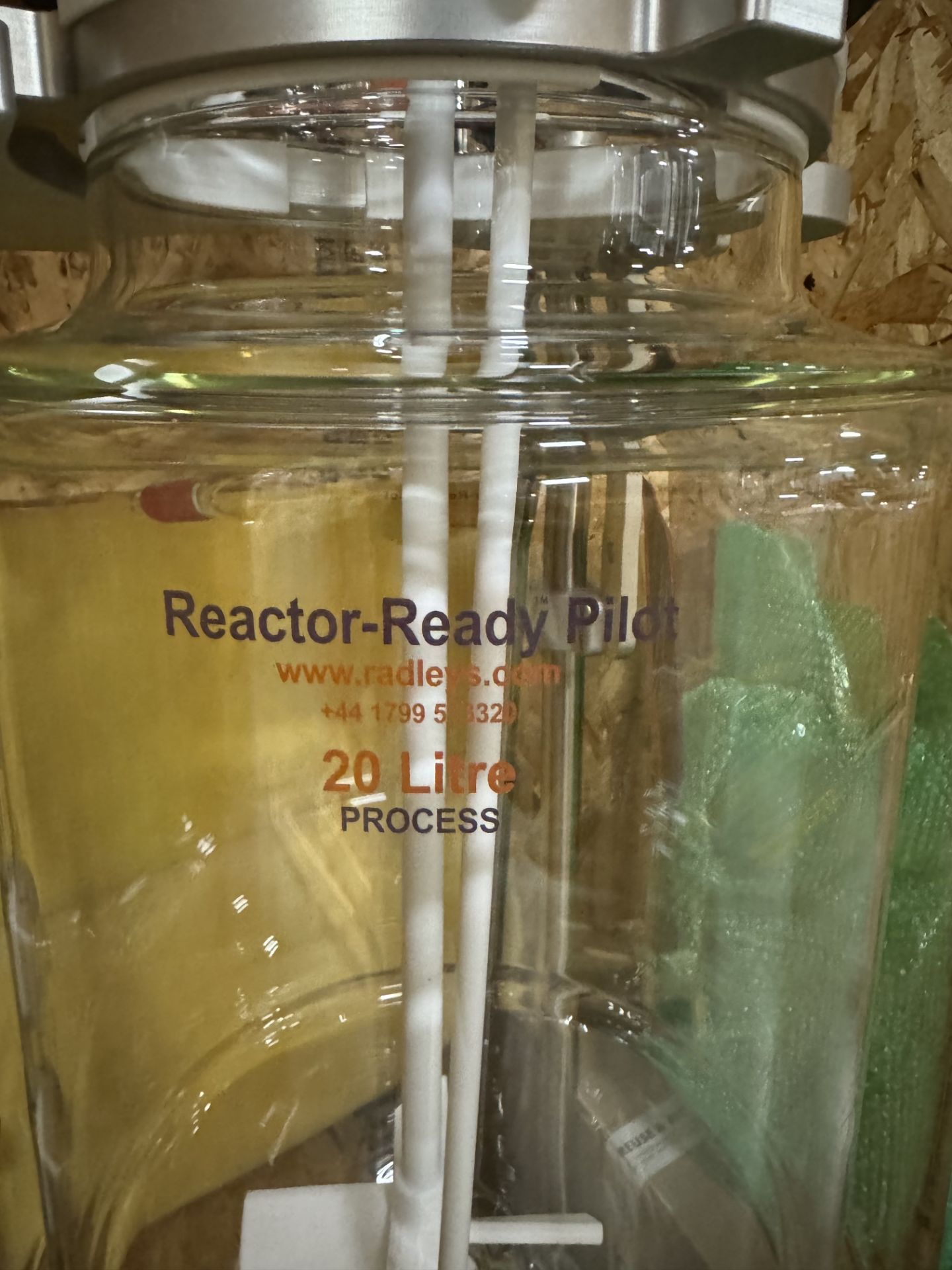 New/Unused Radleys Reactor-Ready Pilot Lab 20L Single Jacketed Reactor w/ 7 Neck Lid. Model RR220035 - Image 3 of 8