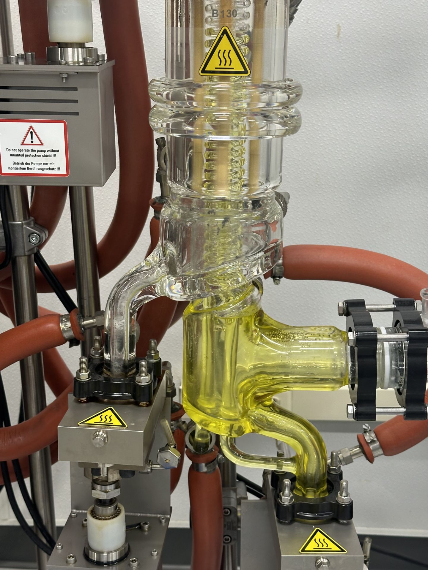 UIC Short Path Distillation Unit. Model KDL5. - Image 14 of 14