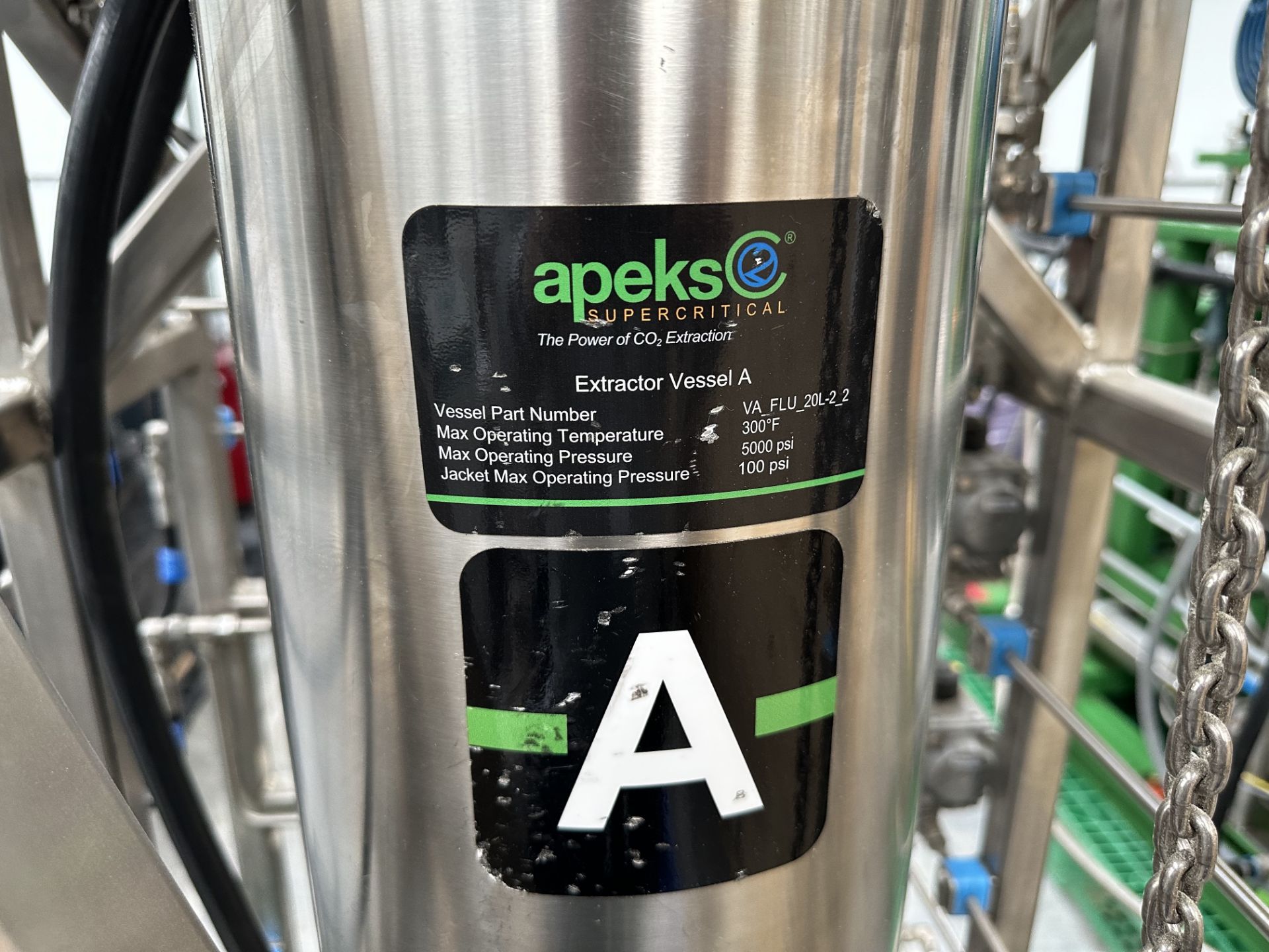 Used Apeks Supercritical CO2 Extraction System w/ (2) Chillers, Air Compressor. Model "The Force" - Image 15 of 35