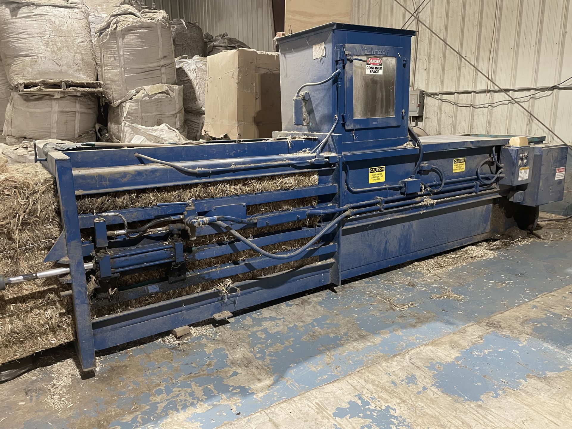 Used Formation Ag Fiber Track 660 Decorticator. Model Fiber Track 660 W/ Baler - Image 20 of 21