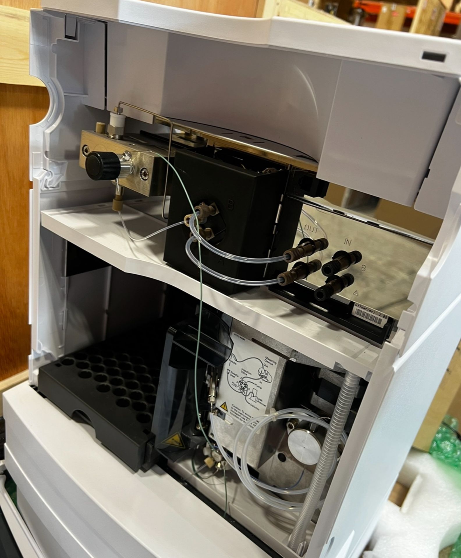 New/Unused- Agilent Analytical HPLC System, Model 1220 Infinity II LC System. - Image 17 of 18