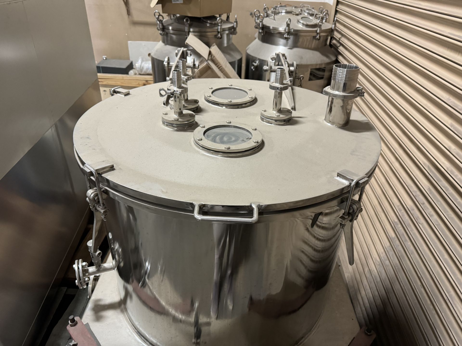 Used Jieda Flat Plate Top Discharge Electric Centrifuge w/ (4) 230 L Jacketed Tanks . Model PS800 -N - Bild 3 aus 13