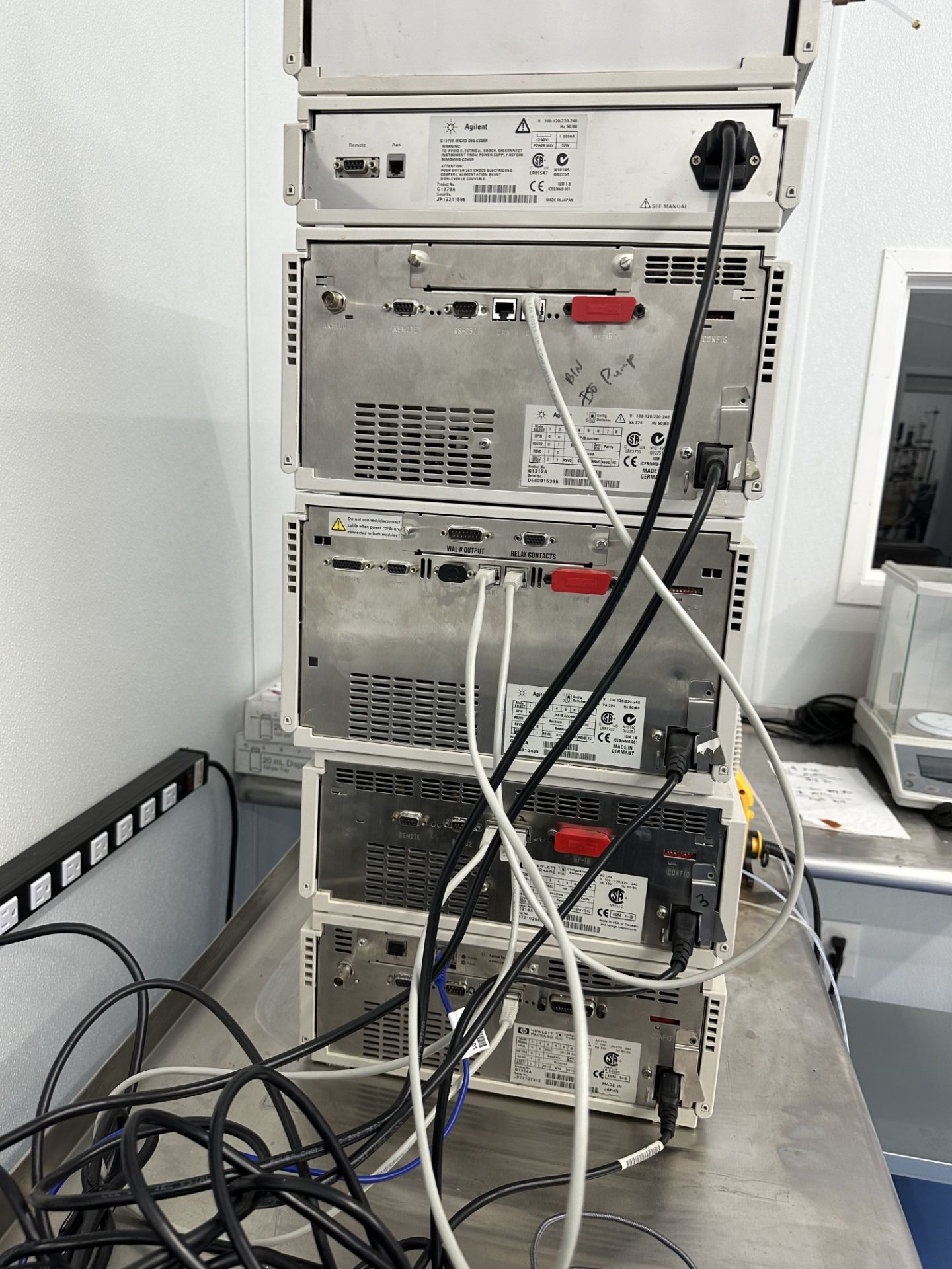 Used Agilent HP 1100 Series 6-piece HPLC System. See Description for Components - Image 9 of 14