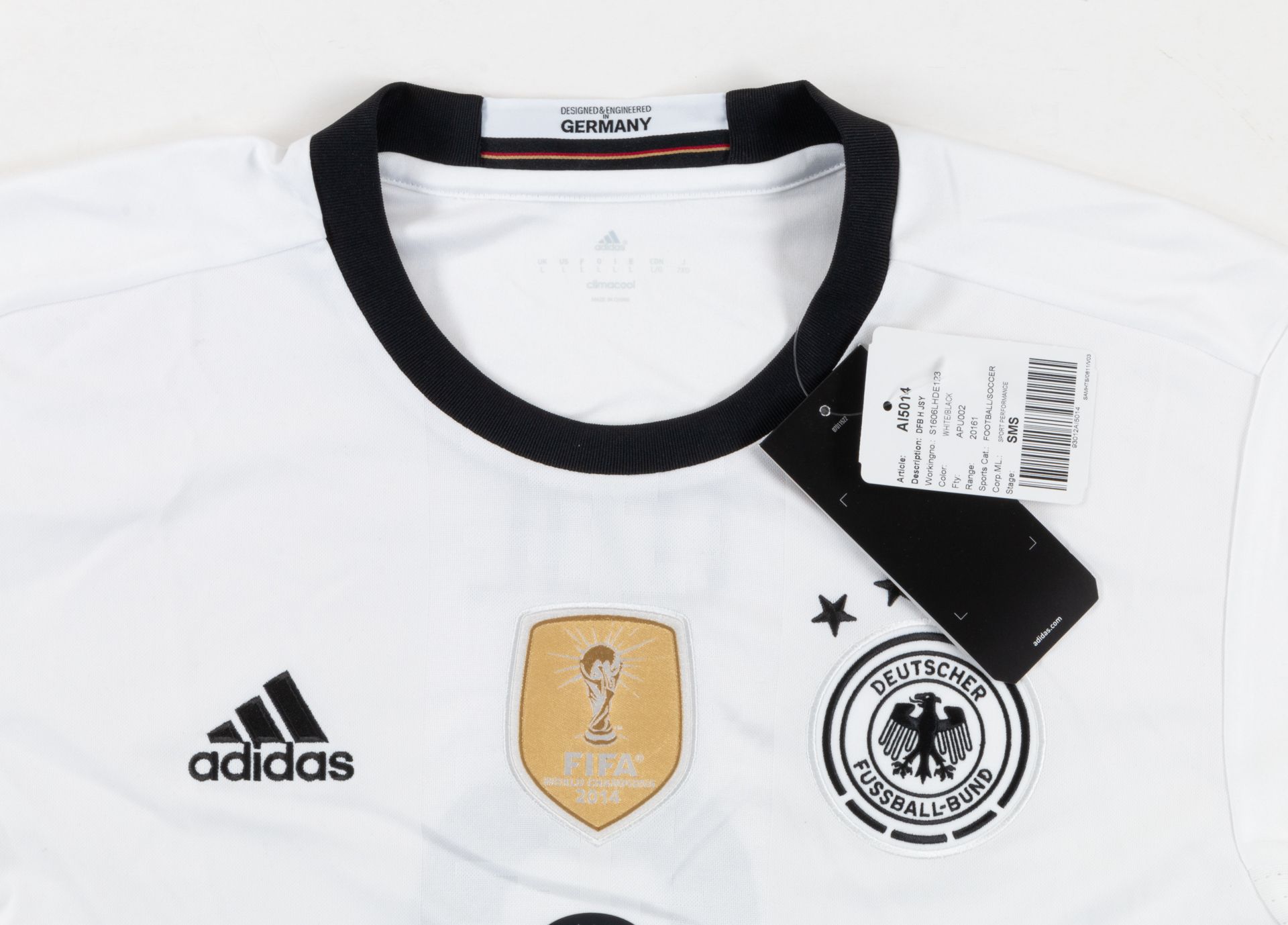 Von Mesut Özil signiertes DFB-Trikot – DFB jersey signed by Mesut Özil - Bild 3 aus 5
