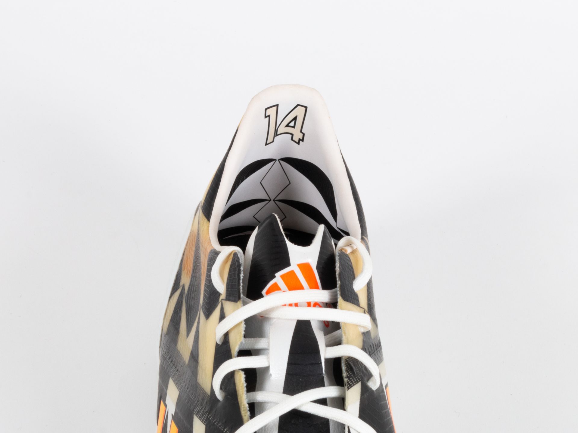 Von Thomas Müller signierter WM 2014 Schuh – World Cup 2014 shoe signed by Thomas Müller - Bild 5 aus 6