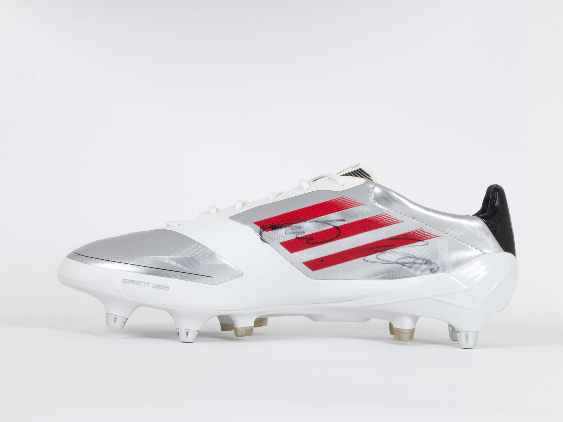 Von Lukas Podolski signierter F50 Schuh – F50 shoe signed by Lukas Podolski