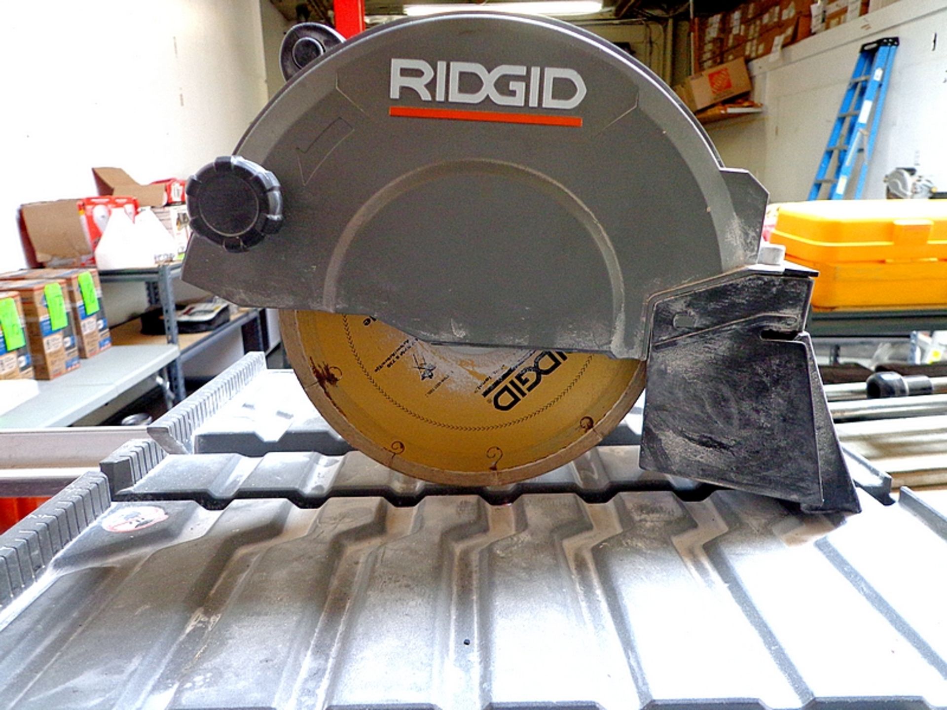 RIDGID 7IN TILE SAW R4031/R40311/R40312 W/STAND