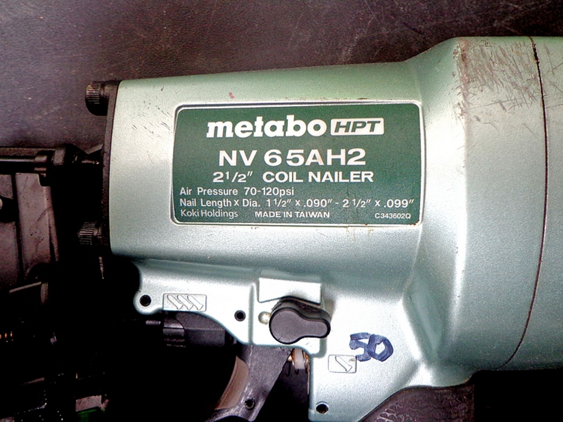 METABO HPT COIL NAILER 2 1/2" 65MM (NEW) - Bild 2 aus 3