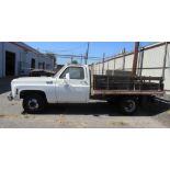 1998 CHEVY 9' STAKEBED TRUCK, AUTO TRANS, MILEAGE 06821.3, REGISTRATION VALID 7/31/2025, LIC: