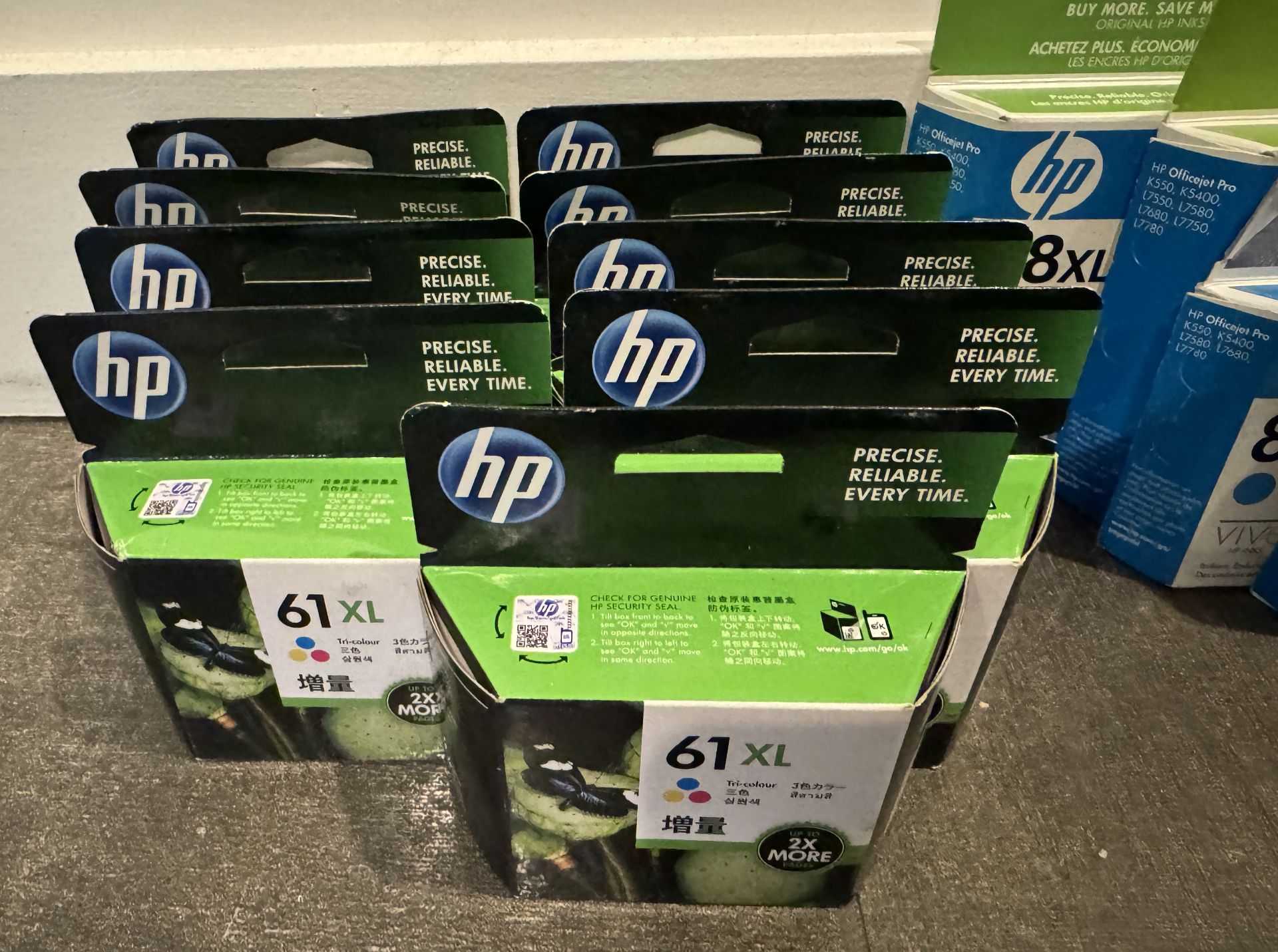 LOT OF HP INK - Image 2 of 3