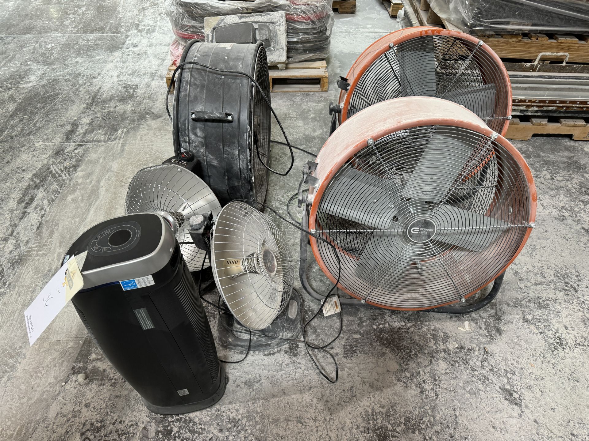 LOT OF FANS / HEATERS - Image 2 of 3