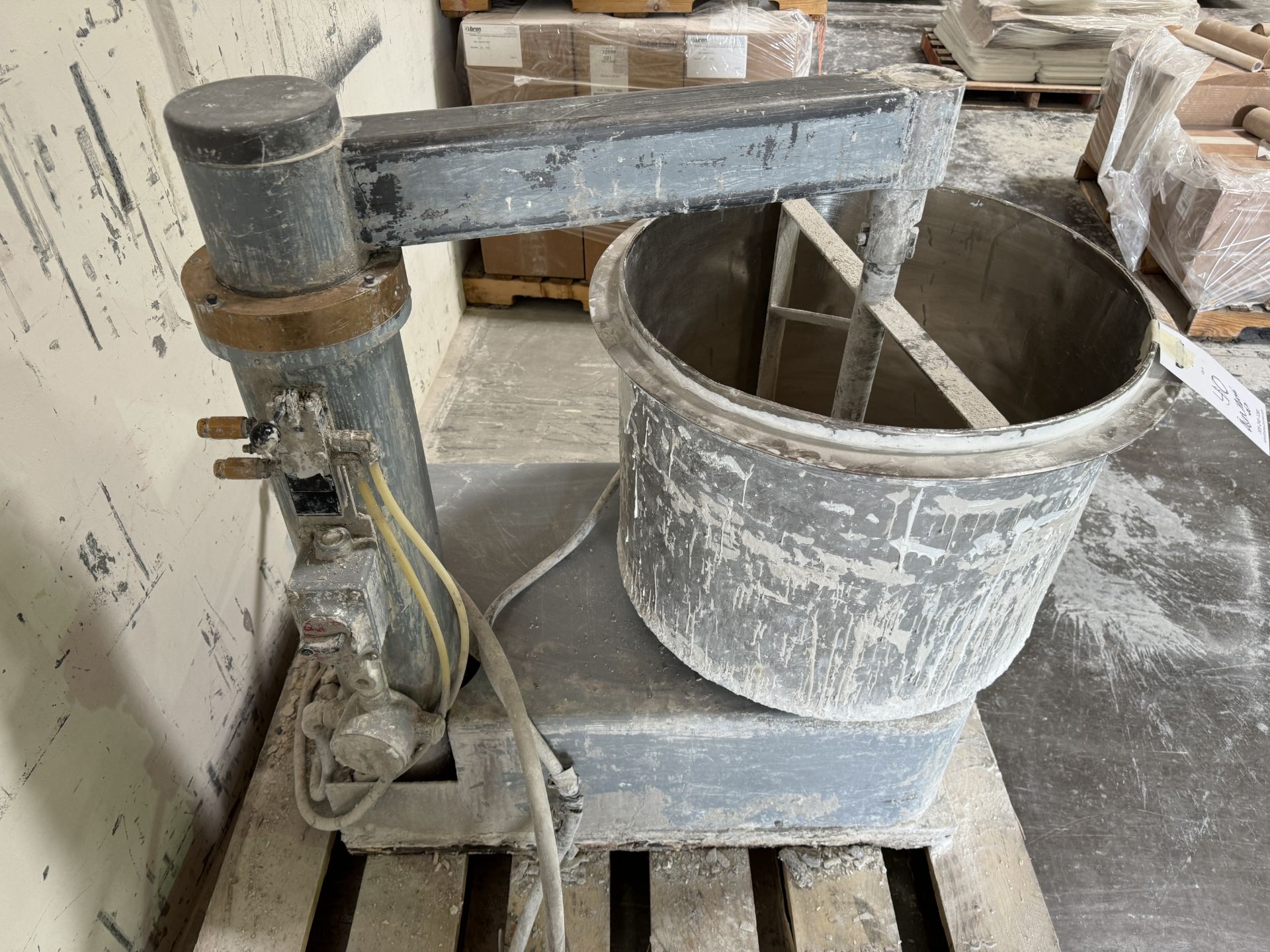 POT MIXER GRUBER 300-350 LBS APPROX. - Image 3 of 3