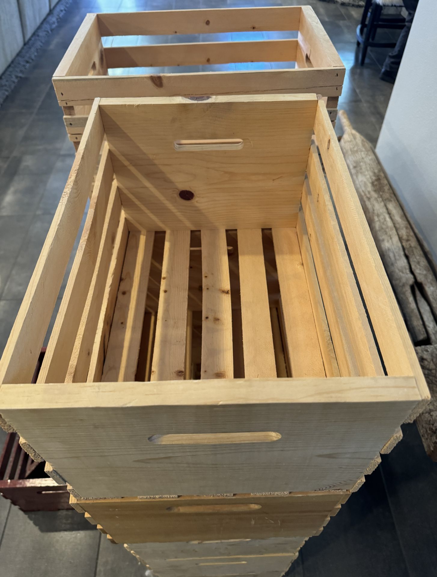 11 WOOD CRATES FOR WINE, STORAGE ETC - Image 4 of 4